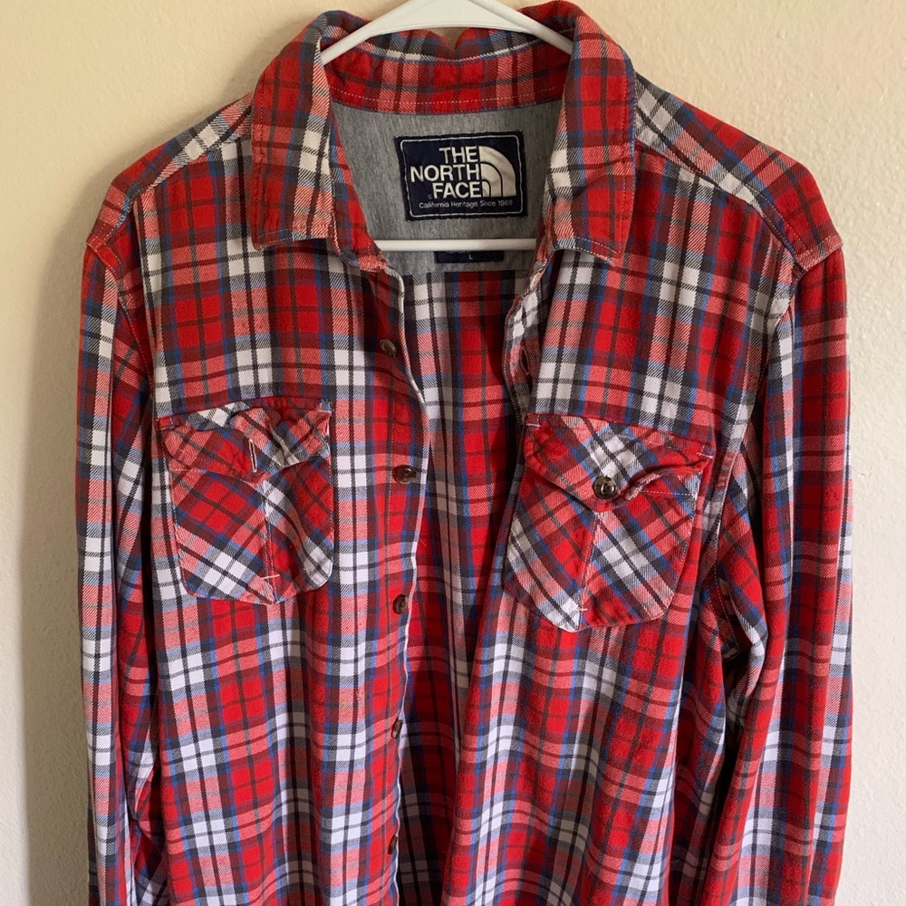 Mens NorthFace Flannel (size large)